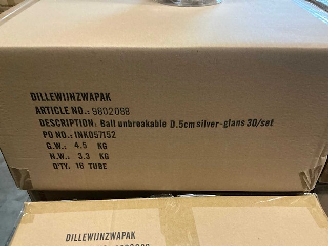 Partij kerstballen unbreakable&seamless d5cm silver glans&matt 30/tube (115 tubes) - afbeelding 3 van  4