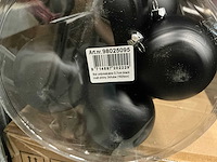 Partij kerstballen unbreakable&seamless d7cm black matt-shiny 24/tube (104 tubes) - afbeelding 2 van  3