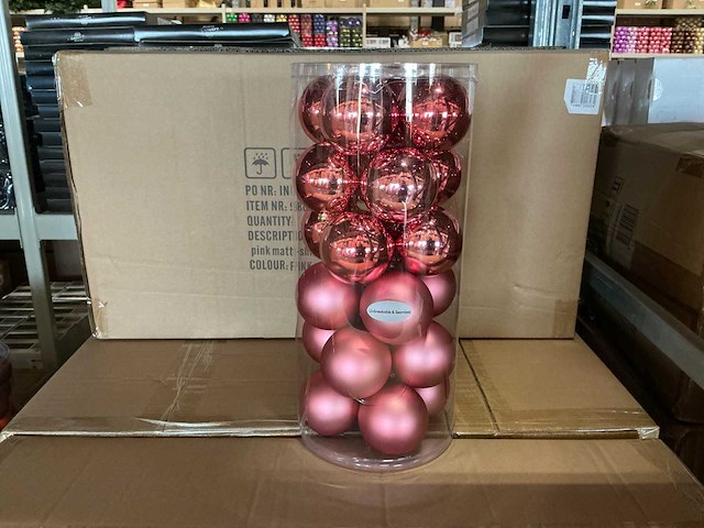 Partij kerstballen unbreakable&seamless d7cm pink matt-shiny 24/tube (80 tubes) - afbeelding 4 van  4