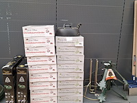 Partij kerstboomstandaarden o.a. star-max, jardifer