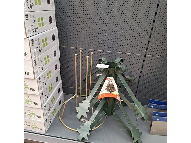 Partij kerstboomstandaarden o.a. star-max, jardifer - afbeelding 7 van  7