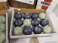 Partij kerstdecoratie o.a. kunstkerstbomen en kerstballen - afbeelding 6 van  12