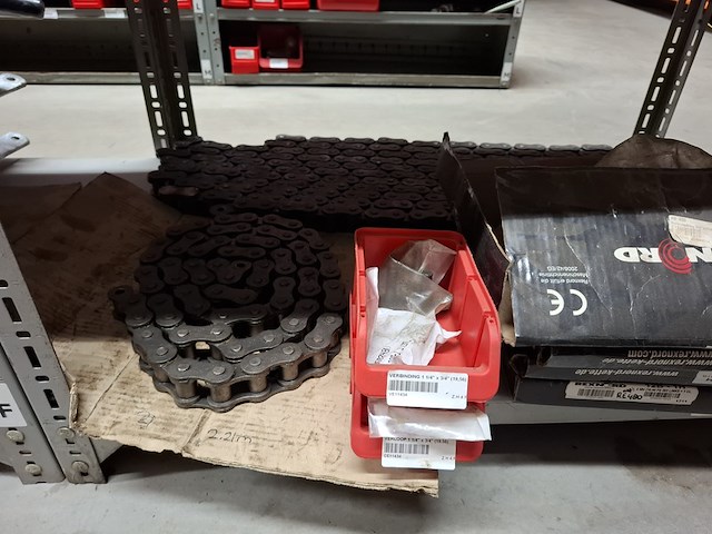 Partij ketting en kettingwielen - afbeelding 3 van  11