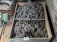 Partij ketting voor mestafvoer joz