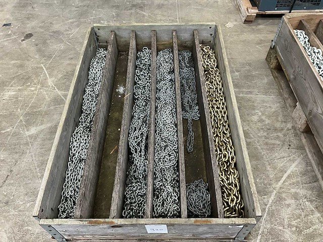 Partij ketting - afbeelding 1 van  8