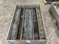 Partij ketting - afbeelding 1 van  8