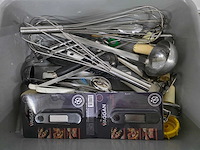 Partij keuken benodigdheden - afbeelding 2 van  2