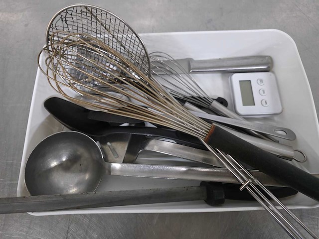 Partij keuken benodigdheden - afbeelding 2 van  2