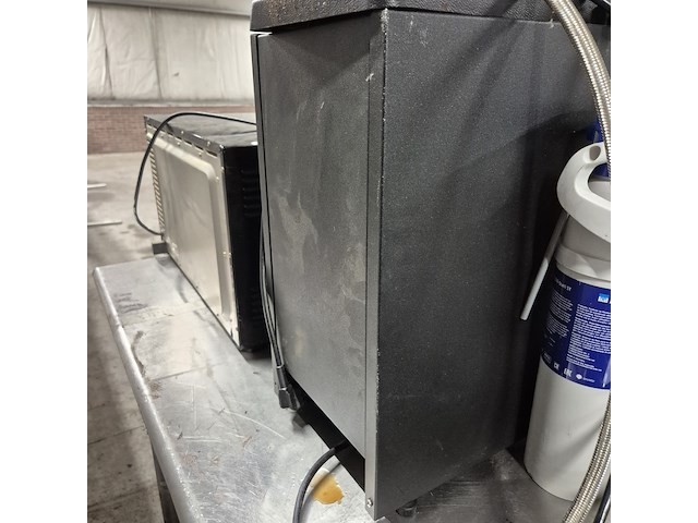 Partij keuken en huishoudelijke apparaten, o.a. fortune, tennant, donna, o.a. dic3400, v5, gti-33 - afbeelding 4 van  23