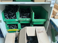 Partij keuken en lockerkast onderdelen met kasten - afbeelding 6 van  12