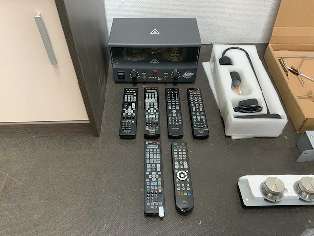 Partij keuken en woonaccessoires - afbeelding 22 van  24