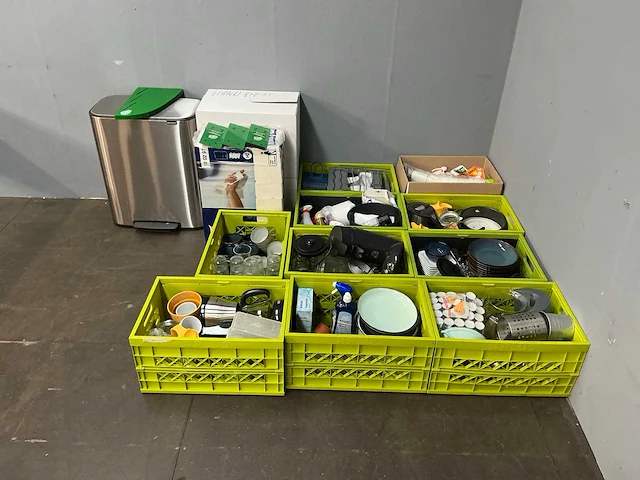 Partij keuken / kantine servies en benodigdheden - afbeelding 6 van  13