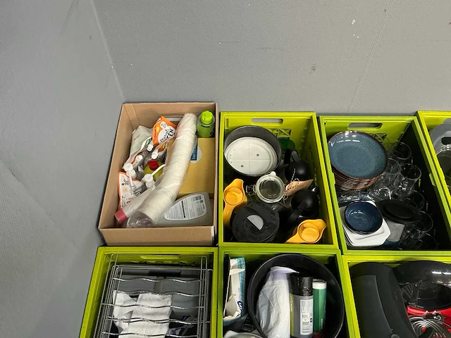 Partij keuken / kantine servies en benodigdheden - afbeelding 10 van  13