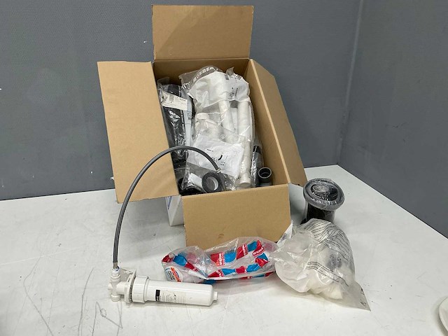 Partij keuken waterleidingen - afbeelding 4 van  9