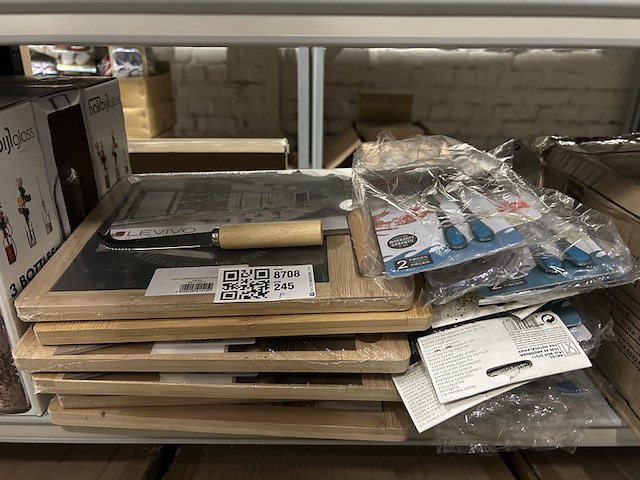 Partij keukenaccessoires w.o. snijplank w.o. trudeau, levivo - afbeelding 3 van  6