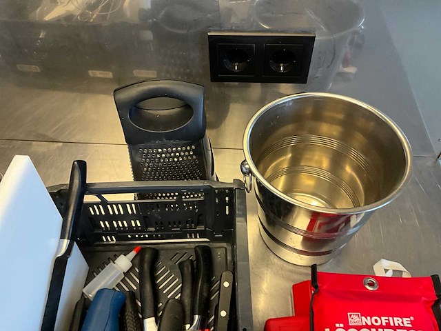 Partij keukenbenodigdheden - afbeelding 8 van  9