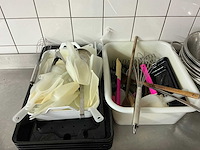 Partij keukenbenodigdheden - afbeelding 2 van  3