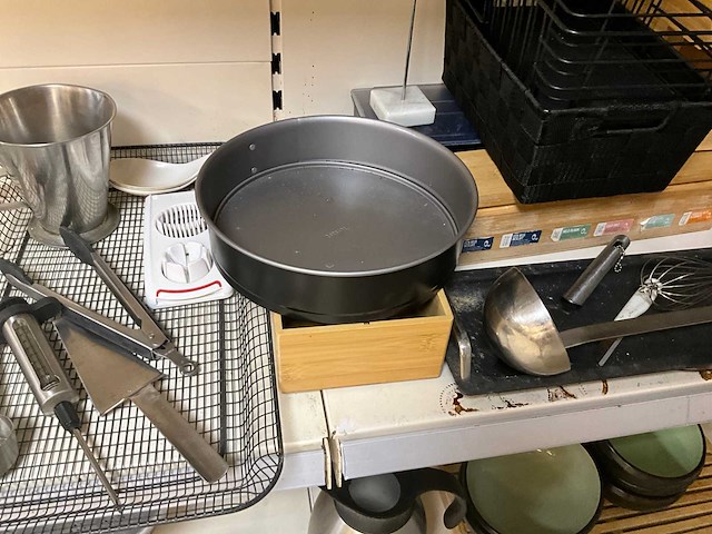 Partij keukenbenodigdheden - afbeelding 3 van  7