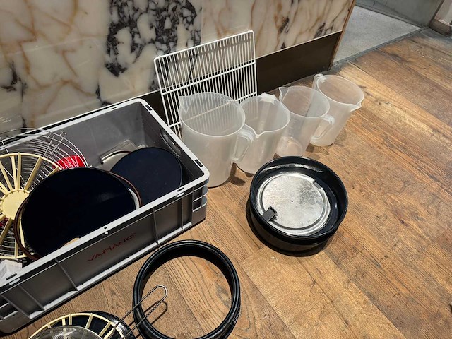 Partij keukenbenodigdheden - afbeelding 4 van  4