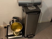 Partij keukenbenodigheden - afbeelding 1 van  11