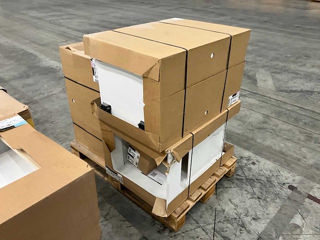 Partij keukenblokken & kasten - afbeelding 9 van  9