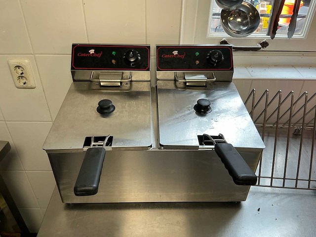 Partij keukengerei (oven, werkbank met kookplaat en overige) (faillissement) - afbeelding 2 van  8