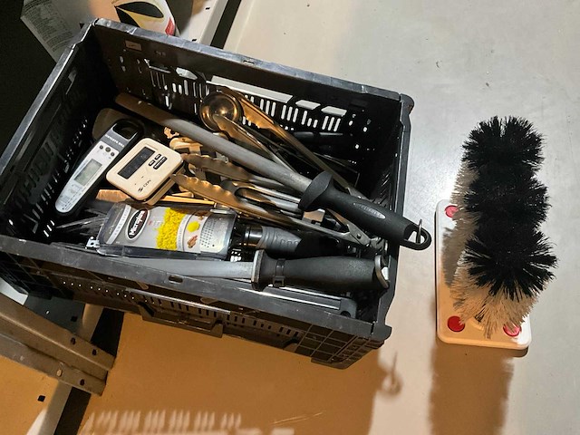 Partij keukengerei - afbeelding 1 van  5