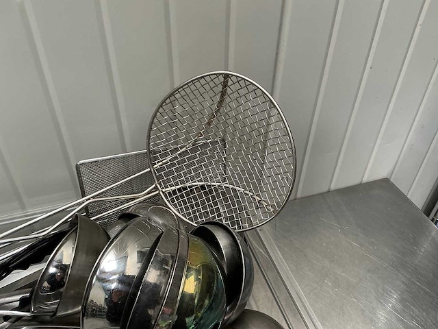 Partij keukengerei - afbeelding 1 van  2