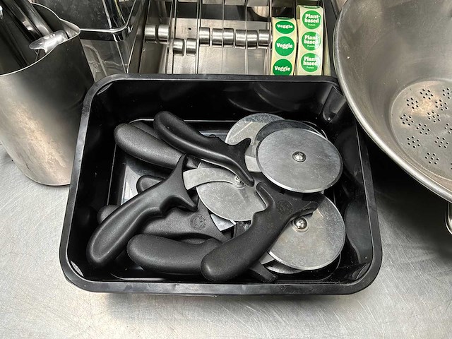 Partij keukengerei - afbeelding 2 van  5