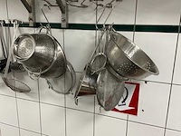 Partij keukengerei - afbeelding 2 van  3