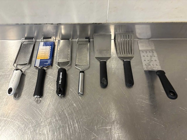 Partij keukengerei - afbeelding 1 van  1