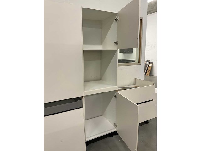 Partij keukenkasten - afbeelding 11 van  12