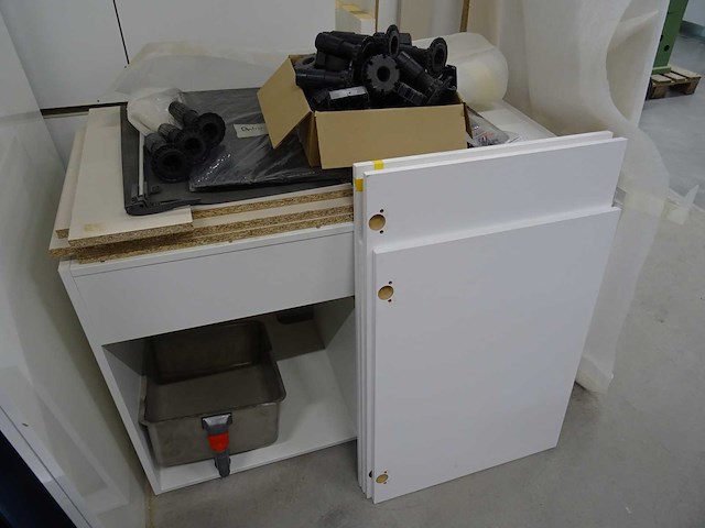 Partij keukenonderdelen - afbeelding 11 van  11