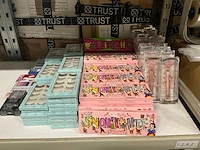 Partij kinder cosmetica/overige (113x)