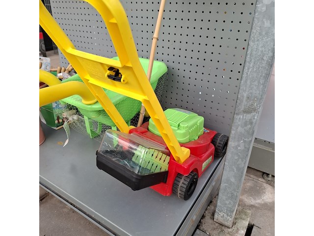 Partij kinder tuingereedschap o.a. talen tools - afbeelding 2 van  13