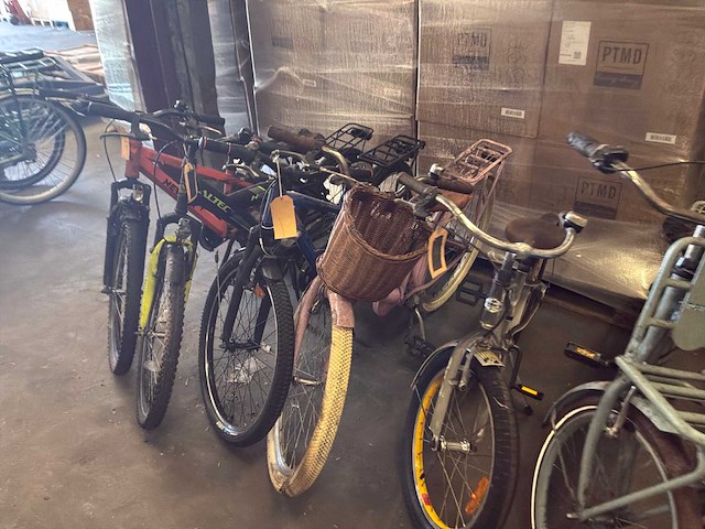 Partij kinderfietsen (22x) - afbeelding 8 van  34