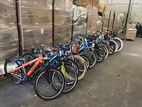 Partij kinderfietsen (22x) - afbeelding 10 van  34