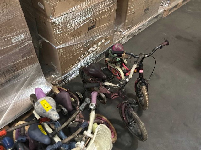 Partij kinderfietsen (22x) - afbeelding 28 van  34