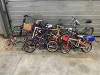 Partij kinderfietsen - afbeelding 1 van  10