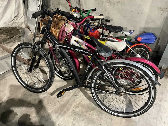 Partij kinderfietsen - afbeelding 10 van  10