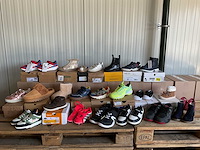 Partij kinderschoenen (25x) - afbeelding 1 van  9
