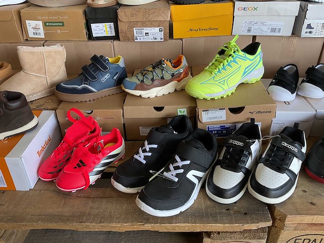 Partij kinderschoenen (25x) - afbeelding 8 van  9