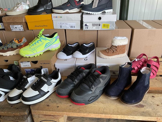 Partij kinderschoenen (25x) - afbeelding 9 van  9