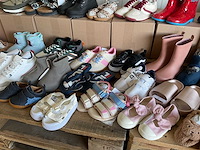 Partij kinderschoenen (38x) - afbeelding 3 van  12