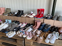 Partij kinderschoenen (38x) - afbeelding 6 van  12