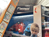 Partij kinderspeelgoed w.o. puzzels, kleurboeken, o.a. disney - afbeelding 6 van  7