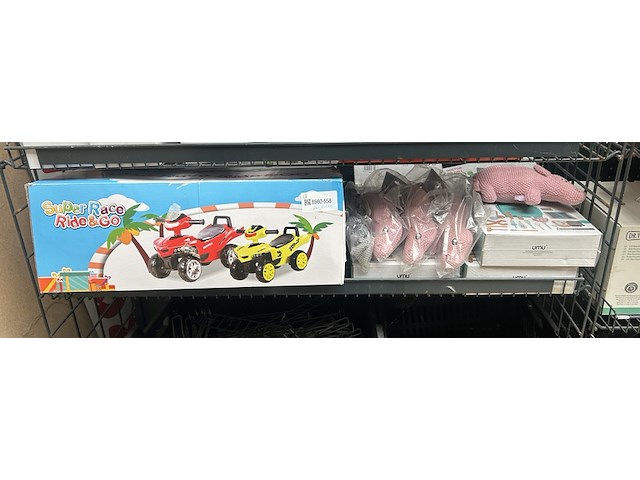 Partij kinderspeelgoed w.o. umu - afbeelding 1 van  6