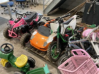 Partij kindervoertuigen - afbeelding 4 van  5