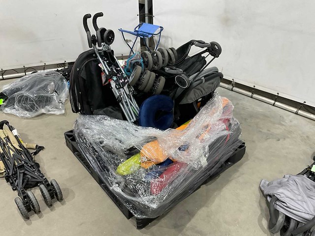 Partij kinderwagens - afbeelding 4 van  7