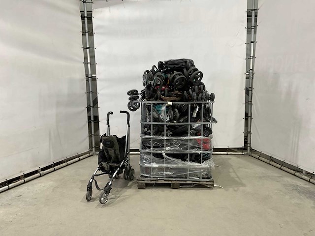 Partij kinderwagens - afbeelding 3 van  6